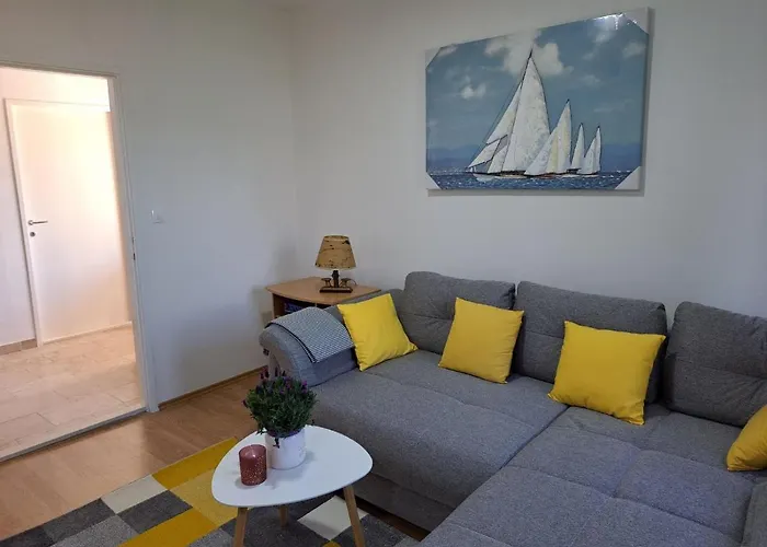 Blue Pearl Apartment