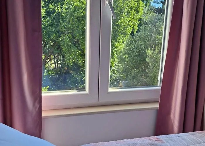 Apartment Blue Pearl Mlini